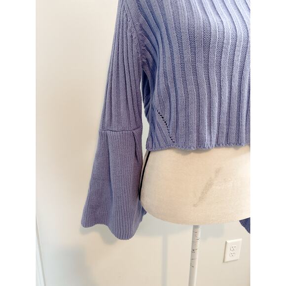 Lavender Women's Ribbed Knit Cropped Stretch Turtleneck Sweater - Picture 3 of 3